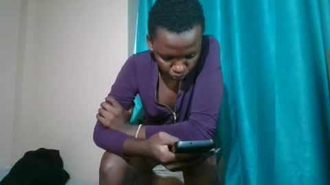 Snapshot of prettychocolata chatting on 04.12.26 prettychocolata online show from 04.12.26