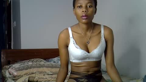 Snapshot of prettycoco_ chatting on 05.02.26 coco online show from 05.02.26
