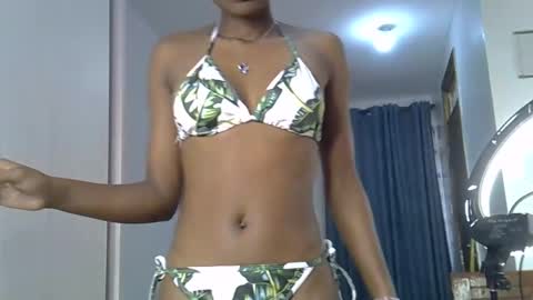 Snapshot of prettycoco_ chatting on 05.07.26 coco online show from 05.07.26