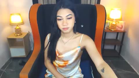 prettyhothugecock online show from 01.10.25