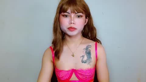 Snapshot of prettyjulian chatting on 01.07.25 SEXY JULIA online show from 01.07.25