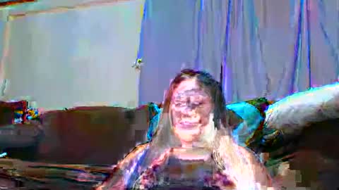Snapshot of prettypinaylonghair chatting on 01.19.25 Gerald and Liezel online show from 01.19.25