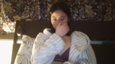 Snapshot of prettypussyblackcat chatting on 02.03.26 prettypussyblackcat online show from 02.03.26