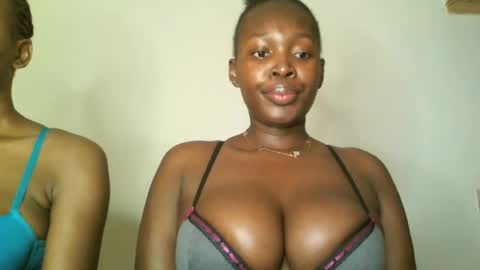 Snapshot of prettyvishy chatting on 07.17.26 prettyvishy online show from 07.17.26