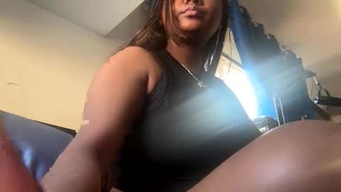 prettyyalisha online show from 04.14.26