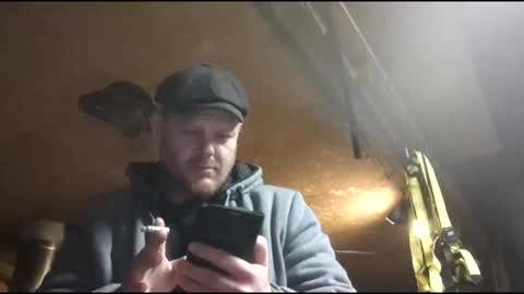 Snapshot of prevyet1 chatting on 10.30.25 prevyet1 online show from 10.30.25