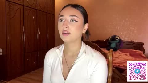 Sofi online show from 02.04.26