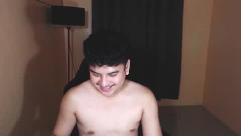 Snapshot of prince_killian chatting on 10.21.25 Killian online show from 10.21.25