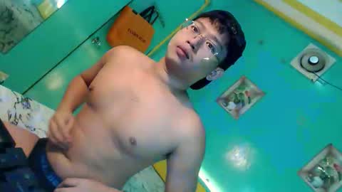 Snapshot of prince_valx chatting on 04.25.26 prince_valx online show from 04.25.26