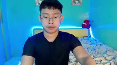 Snapshot of prince_valx chatting on 04.30.26 prince_valx online show from 04.30.26