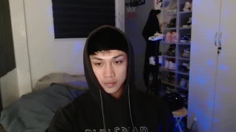 Snapshot of princeadrianx chatting on 05.04.26 Prince Adrian online show from 05.04.26