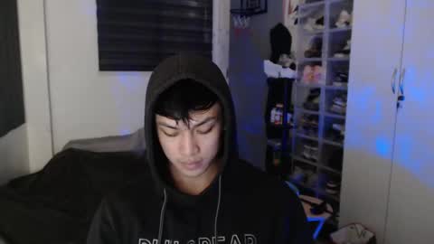 Snapshot of princeadrianx chatting on 06.04.26 Prince Adrian online show from 06.04.26