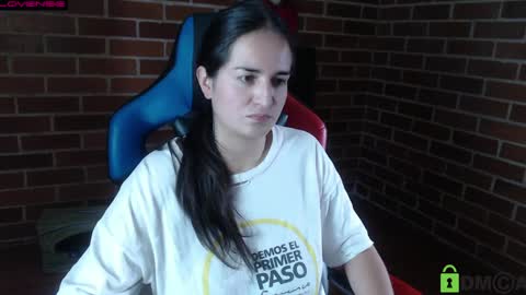 Snapshot of princesa_leia_zathur chatting on 05.05.26 Leia online show from 05.05.26