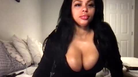 Snapshot of princess1tick chatting on 03.05.25 princess1tick online show from 03.05.25