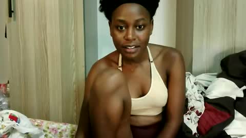 Snapshot of princess_aishy chatting on 04.29.26 Daddys toy online show from 04.29.26
