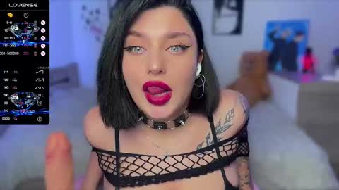 Lina online show from 02.24.25