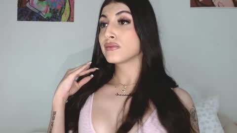 Sophie online show from 01.14.26