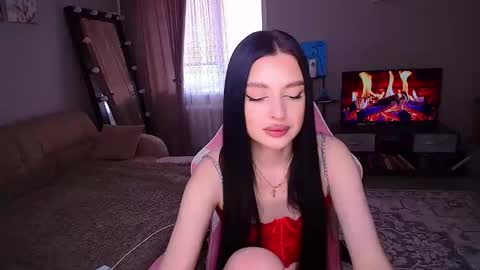 Snapshot of princessamira1 chatting on 06.07.26 princessamira1 online show from 06.07.26