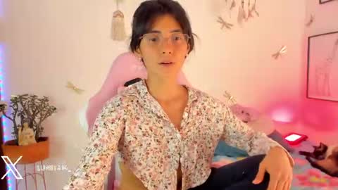 Snapshot of princessluna_14 chatting on 07.10.26 princessluna_14 online show from 07.10.26
