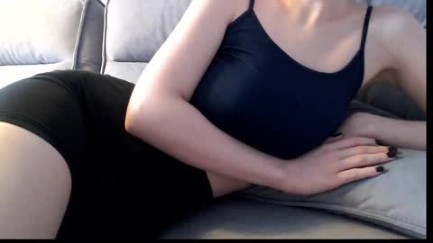 Kris3 online show from 11.05.25