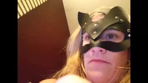 Pretty Kitty online show from 01.09.26