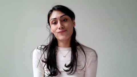 Snapshot of prinxessally chatting on 01.02.25 Prinxessally online show from 01.02.25