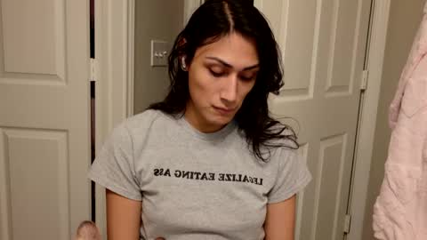 Snapshot of prinxessally chatting on 02.19.25 Prinxessally online show from 02.19.25