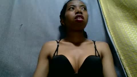 Snapshot of prisca880319 chatting on 04.30.26 prisca880319 online show from 04.30.26