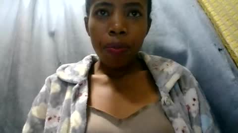 Snapshot of prisca880319 chatting on 05.29.26 prisca880319 online show from 05.29.26