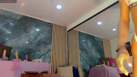 priscilarainbow online show from 03.06.25