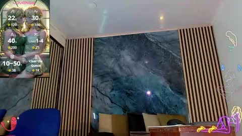 priscilarainbow online show from 09.08.25