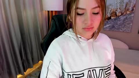 Priya Rose online show from 01.07.25