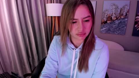 Priya Rose online show from 03.11.25