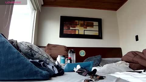 Probardetodo independent model online show from 10.18.25