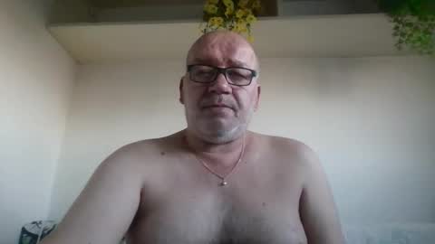 Snapshot of probo7 chatting on 11.30.25 Belko7 online show from 11.30.25