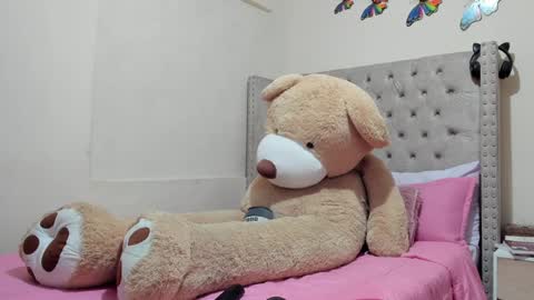 Profana Red online show from 01.21.25