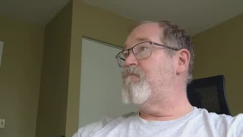 Snapshot of professor21255 chatting on 05.26.26 professor21255 online show from 05.26.26