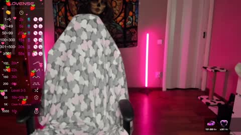 Snapshot of project_hisoka44 chatting on 12.08.24 Di online show from 12.08.24