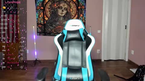 Snapshot of project_hisoka44 chatting on 09.12.25 Di online show from 09.12.25