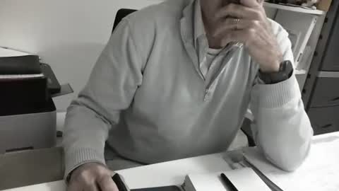 mature hairy guy online show from 05.02.26