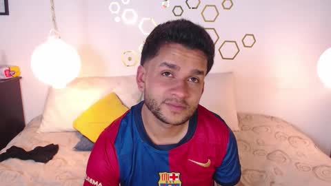 Adris  Juan online show from 10.12.25