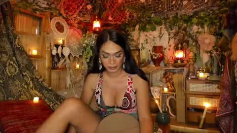 Snapshot of psychiq chatting on 09.30.25 psychiq online show from 09.30.25