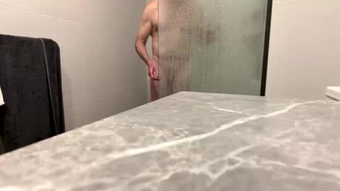 Snapshot of puffiest chatting on 11.11.25 puffiest online show from 11.11.25