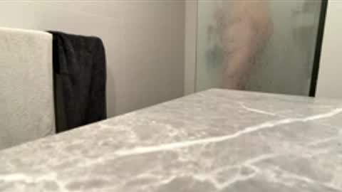 Snapshot of puffiest chatting on 12.02.25 puffiest online show from 12.02.25