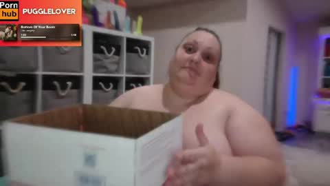 Snapshot of pugglelover chatting on 04.21.26 Puggie - online show from 04.21.26