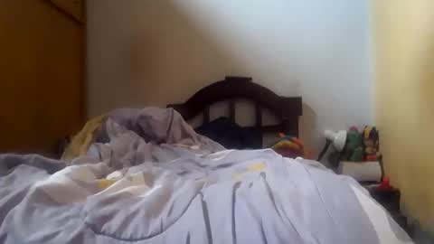 puky_mza online show from 12.15.24