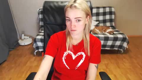 Polly online show from 12.25.24