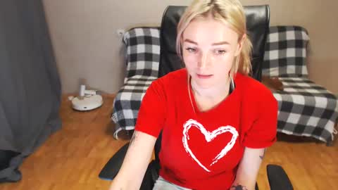 Polly online show from 12.28.24