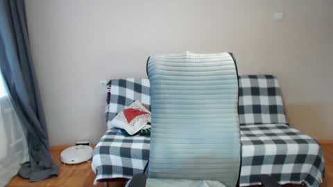 Polly online show from 03.11.26