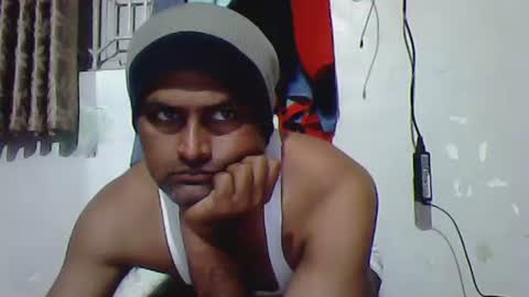 Snapshot of puneguyoncam chatting on 01.21.25 puneguyoncam online show from 01.21.25